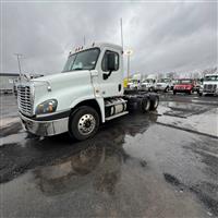 2018 Freightliner CASCADIA 125