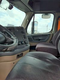 2018 Freightliner CASCADIA 125