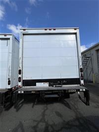 2017 Isuzu NPR HD
