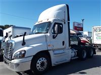 2016 Freightliner CASCADIA 125