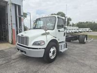 2019 Freightliner M2 106