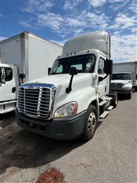 2018 Freightliner CASCADIA 125