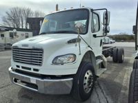 2018 Freightliner M2 106