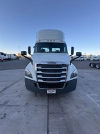 2020 Freightliner NEW CASCADIA 116
