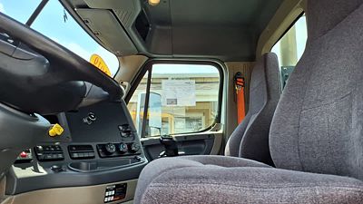 2019 Freightliner CASCADIA 125