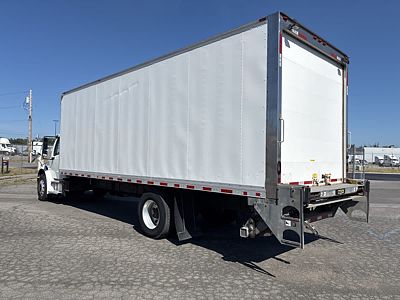 2019 Freightliner M2 106