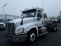 2016 Freightliner CASCADIA 125