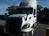 2017 Freightliner CASCADIA 113