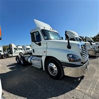 2019 Freightliner CASCADIA 125