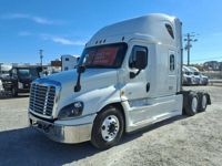 2017 Freightliner CASCADIA 125