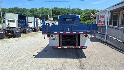 2020 Freightliner M2 106