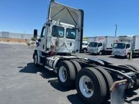 2017 Freightliner CASCADIA 113
