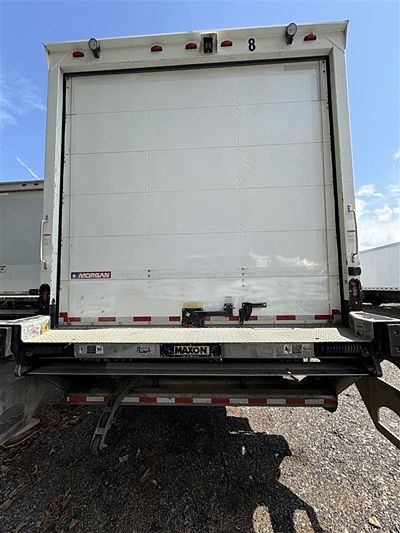 2019 Freightliner M2 106
