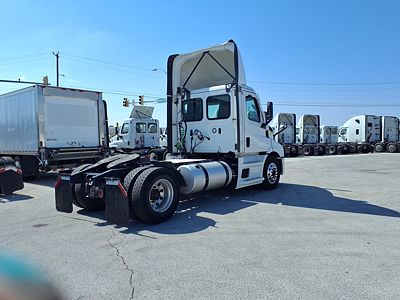 2021 Freightliner CASCADIA PX11642ST
