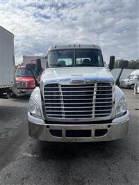 2018 Freightliner CASCADIA 125