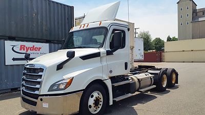 2020 Freightliner NEW CASCADIA PX12664