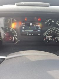 2020 Volvo VNL64T-760