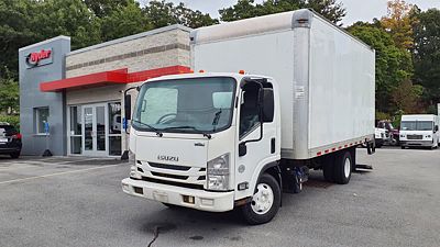 2018 Isuzu NPR HD