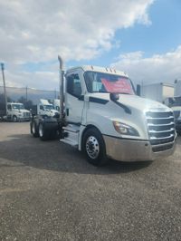 2021 Freightliner NEW CASCADIA PX12664