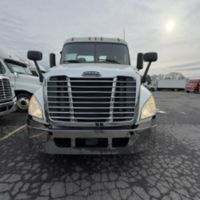 2018 Freightliner CASCADIA 125