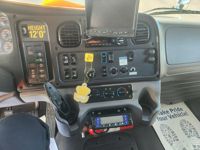 2018 Freightliner M2 106