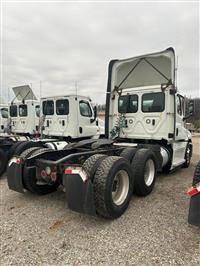 2019 Freightliner NEW CASCADIA PX12664
