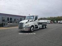 2021 Freightliner NEW CASCADIA PX12664
