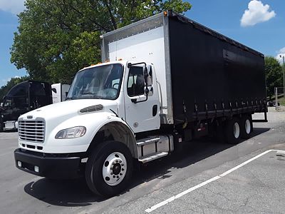 2021 Freightliner M2 106