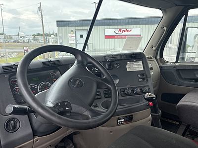 2019 Freightliner CASCADIA 125
