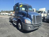2018 Freightliner CASCADIA 113