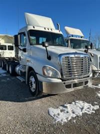 2018 Freightliner CASCADIA 125