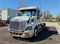2018 Freightliner CASCADIA 113