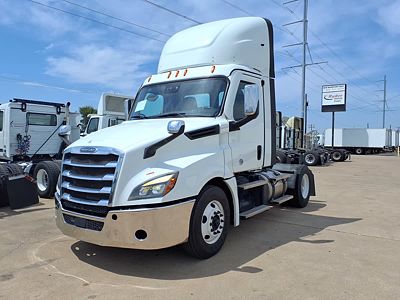 2023 Freightliner CASCADIA PX12642ST