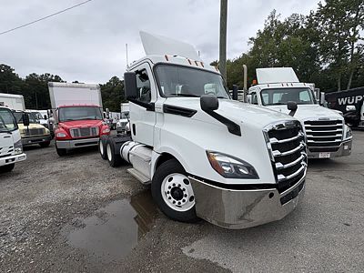 2019 Freightliner NEW CASCADIA PX12664