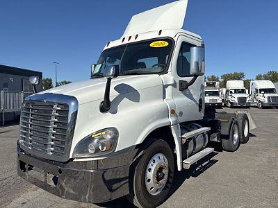 2020 Freightliner CASCADIA 125