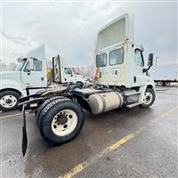 2018 Freightliner CASCADIA 113