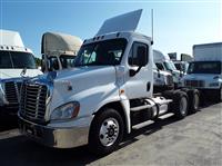 2015 Freightliner CASCADIA 125