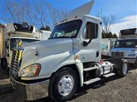 2018 Freightliner CASCADIA 125
