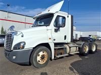2018 Freightliner CASCADIA 125