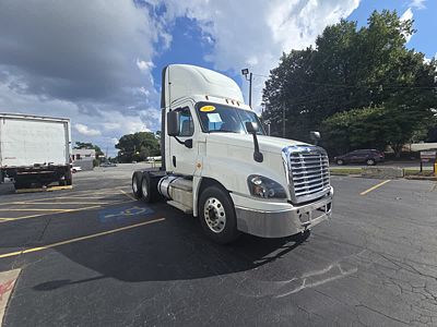 2019 Freightliner CASCADIA 125