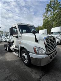 2018 Freightliner CASCADIA 125