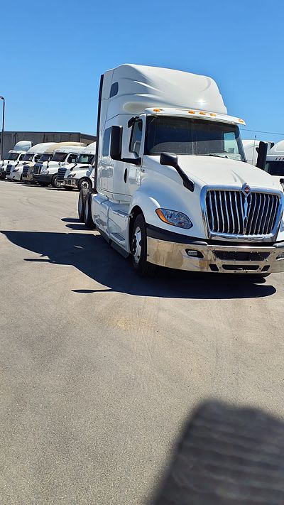 2019 International LT625