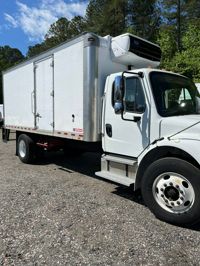 2018 Freightliner M2 106