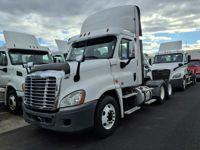 2017 Freightliner CASCADIA 125