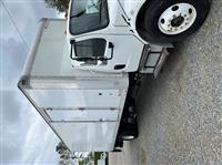 2013 Freightliner M2 106