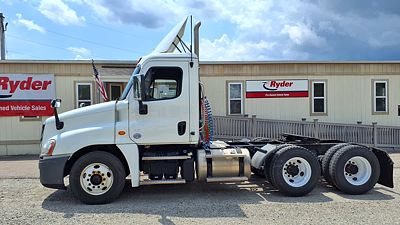 2019 Freightliner CASCADIA 125