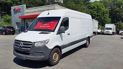 2021 Mercedes-Benz F2CA74 SPRINTER