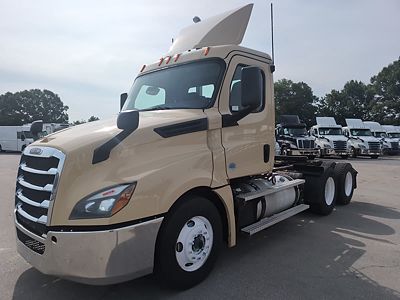 2019 Freightliner NEW CASCADIA PX12664