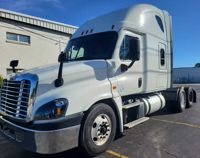 2020 Freightliner CASCADIA 125