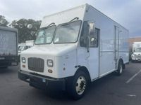 2017 Freightliner MT55